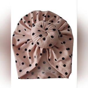 New adorable Baby girl turbin by Crib Couture (color:pink with black polka dots)